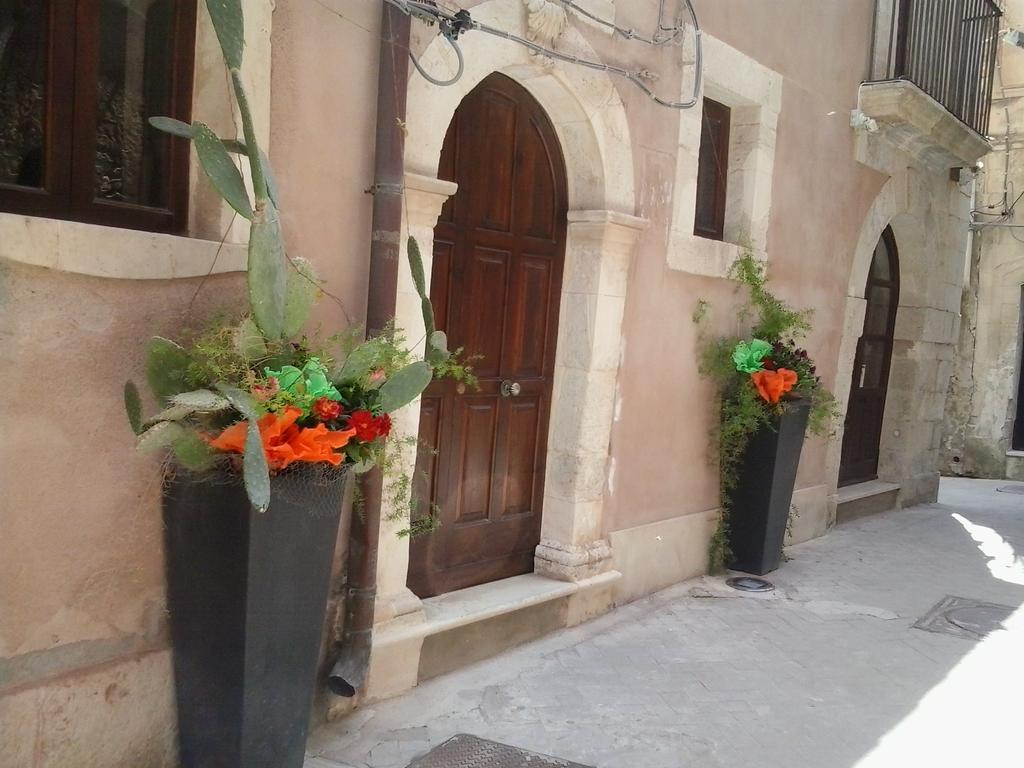 Al Tempio Di Apollo Bed and Breakfast Syracuse Habitación foto